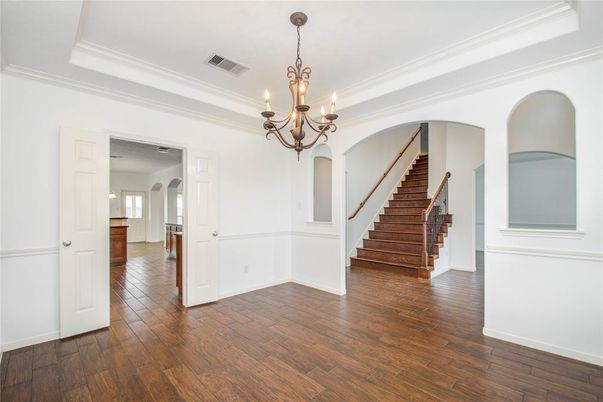 Chandelier, Interior, Wood Texture Flooring