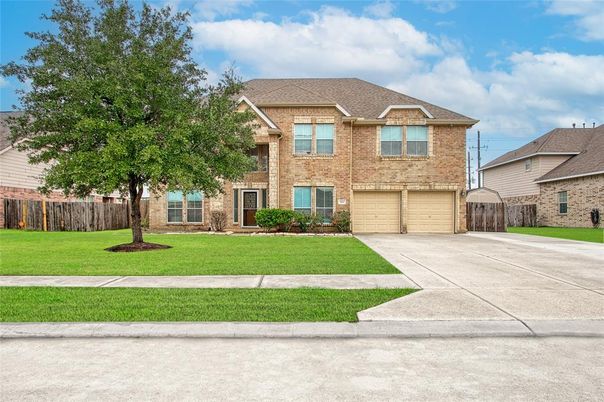 Attached, Exterior, Facade, Brick Facade, French Provincial