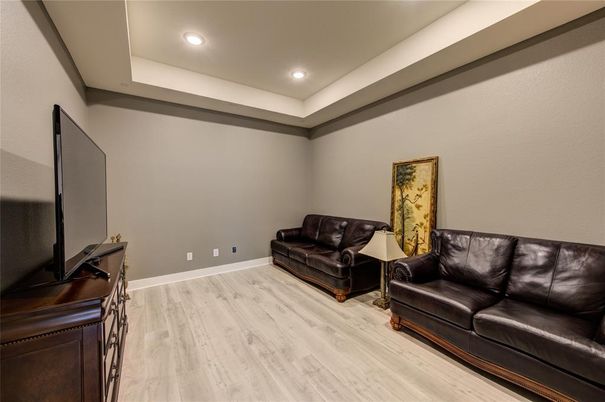 Interior, Recessed Lighting, Wood Texture Flooring