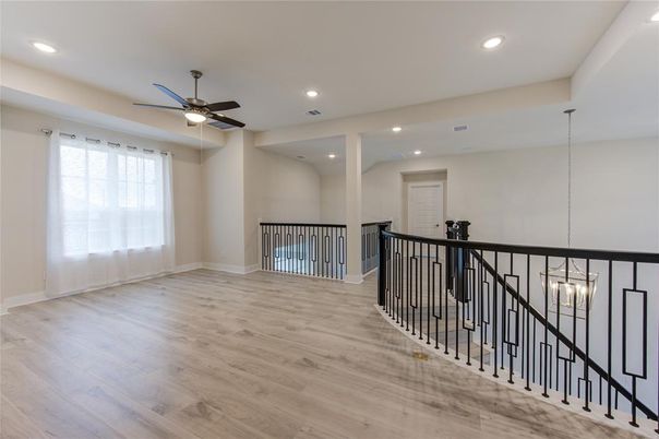 Empty room, Interior, Pendant Lights, Recessed Lighting, Wood Texture Flooring