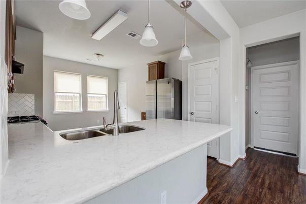 Interior, Kitchen, Pendant Lights, Wood Texture Flooring