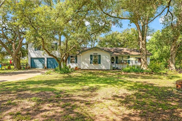 Attached, Backyard, Exterior, Facade, Ranch
