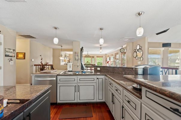 Interior, Kitchen, Pendant Lights, Wood Texture Flooring