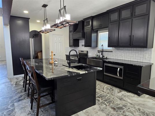 Interior, Kitchen, Pendant Lights, Recessed Lighting, Stainless Steel Appliances