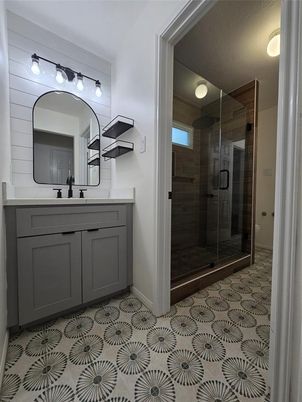Bathroom, Dual Sink Vanities, Glass Shower, Interior