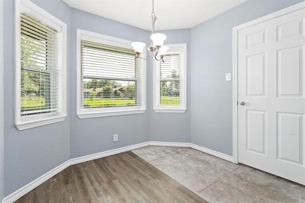 Empty room, Interior, Pendant Lights, Wood Texture Flooring