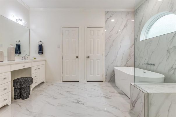 Bathroom, Dual Sink Vanities, Free Standing Baths, Interior, Marble, Marble Walls