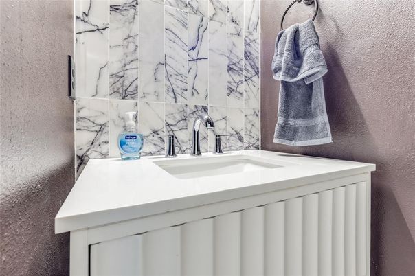 Bathroom, Interior, Marble Walls