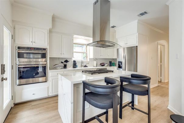 Interior, Kitchen, Stainless Steel Appliances, Wood Texture Flooring