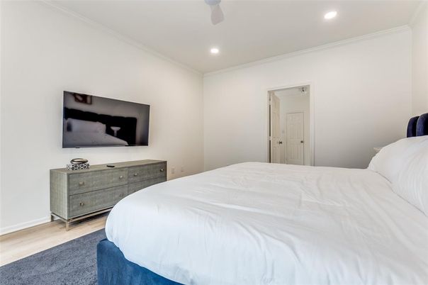 Bedroom, Interior, Recessed Lighting, Wood Texture Flooring