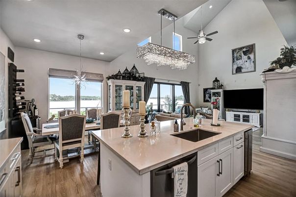 Chandelier, Dining room, Interior, Kitchen, Recessed Lighting, Wood Texture Flooring
