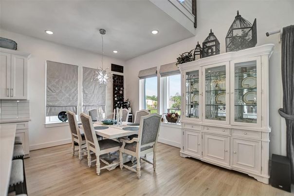 Dining room, Interior, Pendant Lights, Recessed Lighting, Wood Texture Flooring