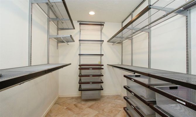 Interior, Recessed Lighting, Walk-in Closets