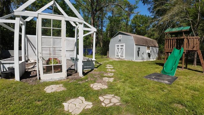 Backyard, Exterior, Playground