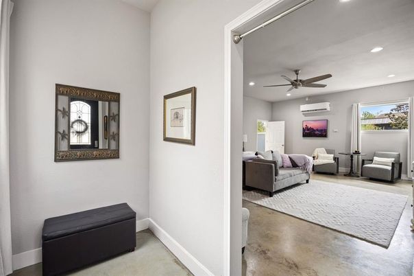 Bedroom, Interior, Living room, Recessed Lighting