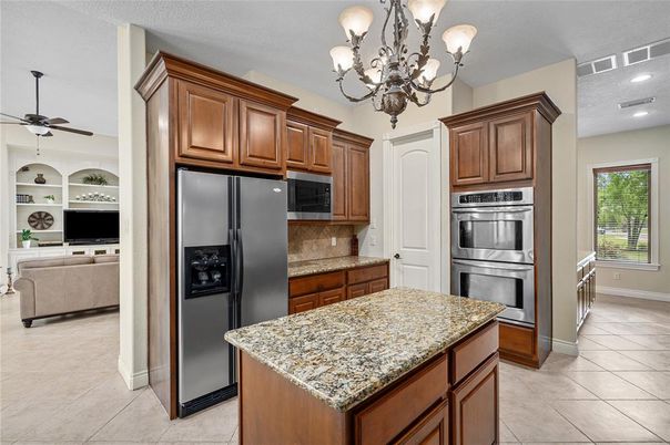 Chandelier, Interior, Kitchen, Recessed Lighting, Stainless Steel Appliances