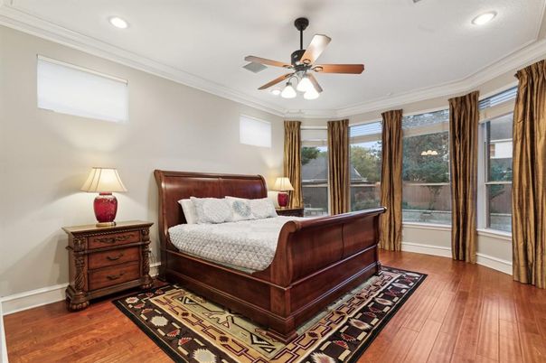 Bedroom, Interior, Recessed Lighting, Wood Texture Flooring