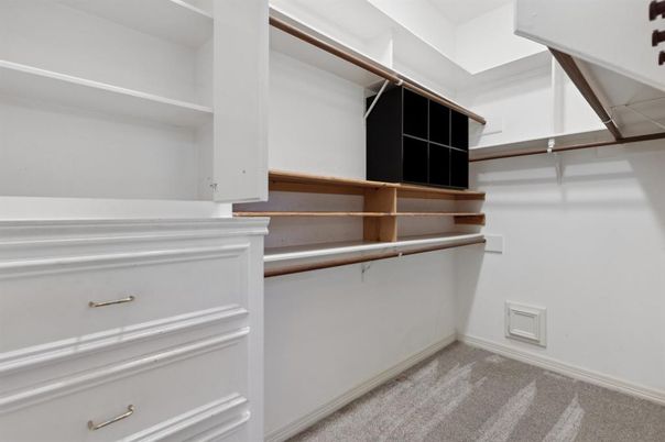 Interior, Walk-in Closets