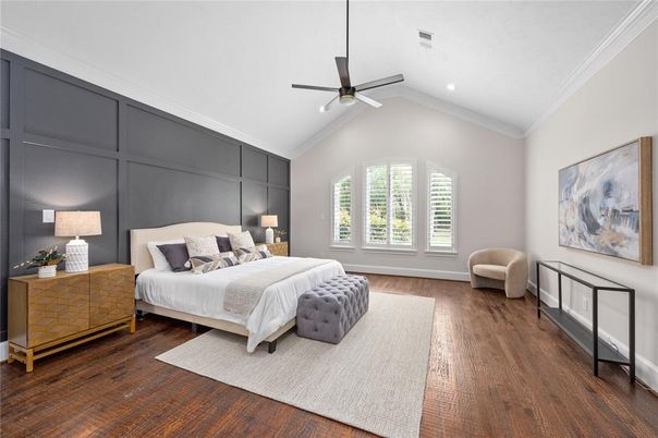 Bedroom, Interior, Recessed Lighting, Wood Texture Flooring