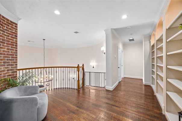 Interior, Pendant Lights, Recessed Lighting, Stone Walls, Wood Texture Flooring