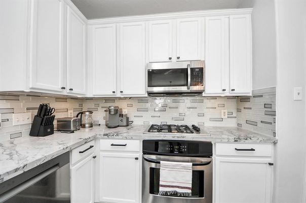 Interior, Kitchen, Stainless Steel Appliances