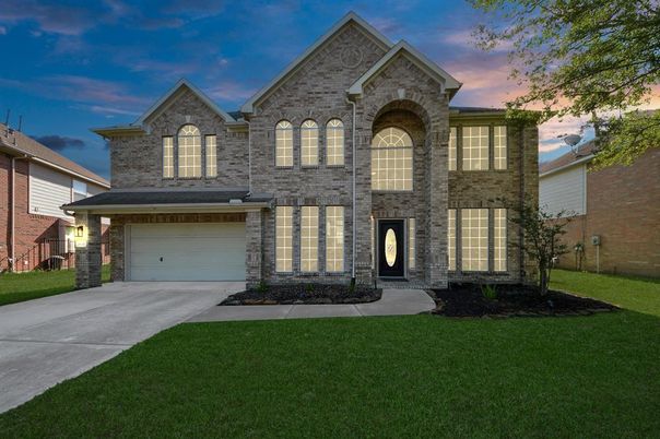 Attached, Exterior, Facade, Brick Facade, Brick Traditional