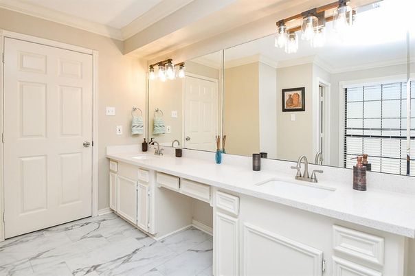 Bathroom, Dual Sink Vanities, Interior, Marble