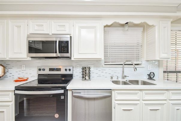 Interior, Kitchen, Stainless Steel Appliances