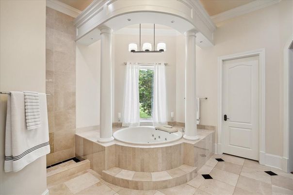 Bathroom, Interior, Pendant Lights