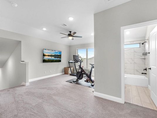 Fitness Equipment, Interior, Marble Walls, Recessed Lighting
