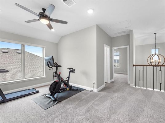 Fitness Equipment, Interior, Pendant Lights, Recessed Lighting
