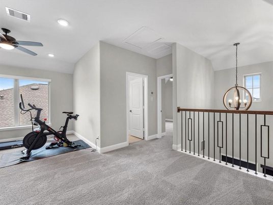 Fitness Equipment, Interior, Pendant Lights, Recessed Lighting