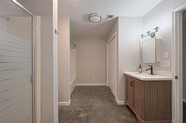 Bathroom, Interior