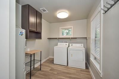 Interior, Washer, Wood Texture Flooring