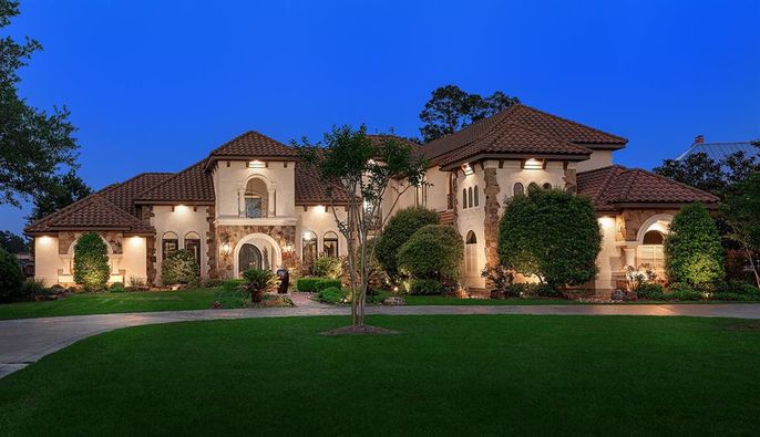 Backyard, Exterior, Facade, Mediterranean