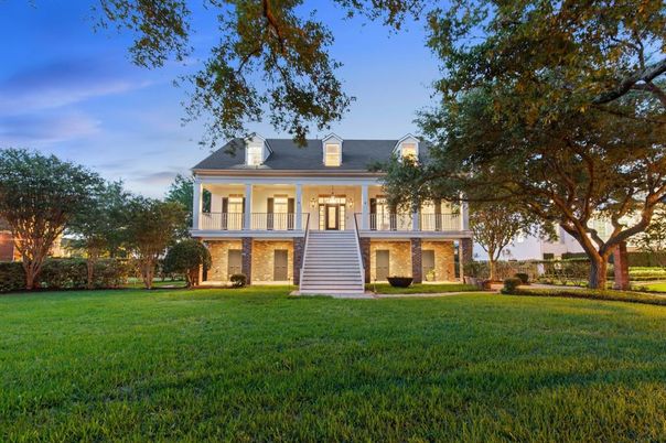 Backyard, Exterior, Facade, Georgian