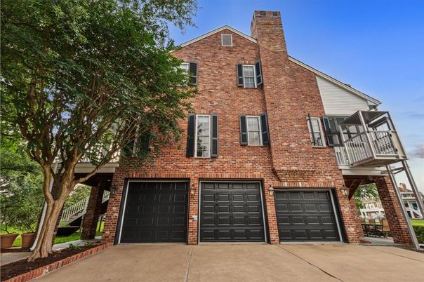 Attached, Exterior, Facade, Brick Facade, Brick Traditional
