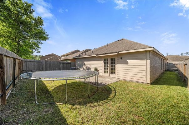 Backyard, Exterior, Playground