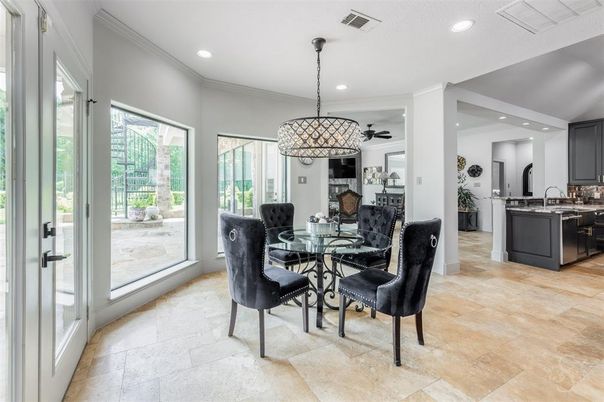 Chandelier, Dining room, Interior, Kitchen, Pendant Lights, Recessed Lighting