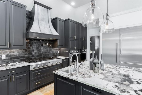 Interior, Kitchen, Pendant Lights, Recessed Lighting, Stainless Steel Appliances