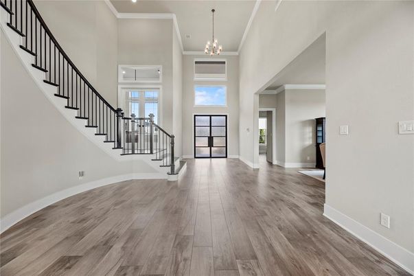 Interior, Pendant Lights, Wood Texture Flooring