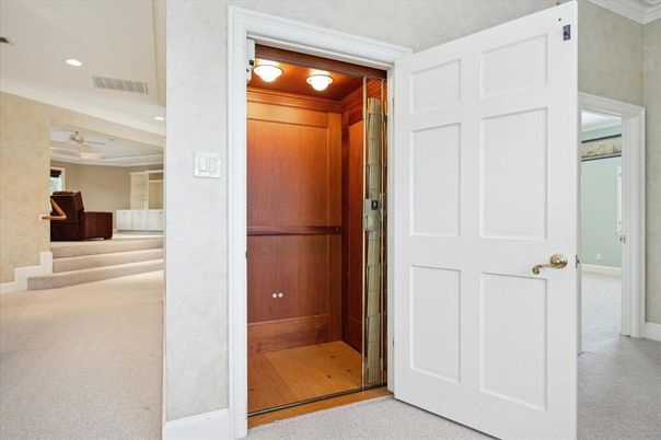 Elevator, Interior, Recessed Lighting, Sauna Room