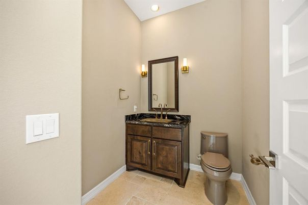 Bathroom, Interior, Recessed Lighting