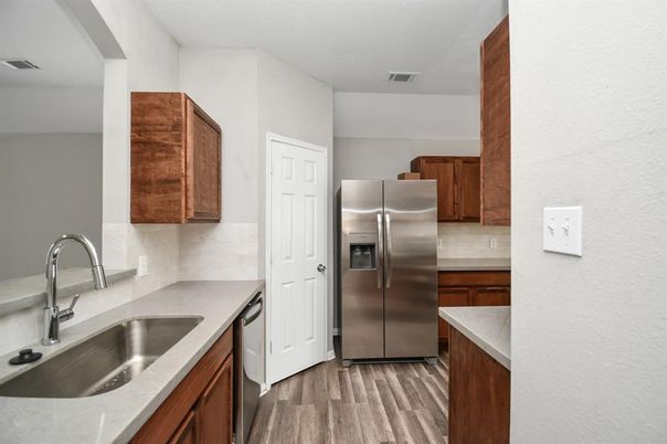 Interior, Kitchen, Stainless Steel Appliances, Wood Texture Flooring