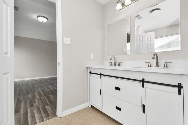 Bathroom, Dual Sink Vanities, Interior, Wood Texture Flooring