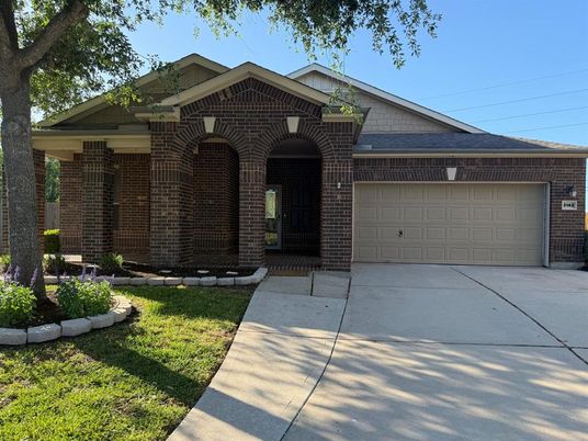 Attached, Exterior, Facade, Brick Facade, Brick Traditional
