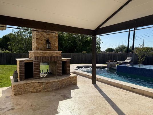 Exterior, Fireplace, Pool