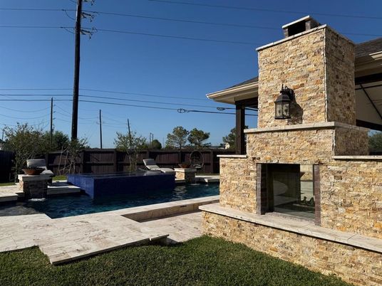Exterior, Fireplace