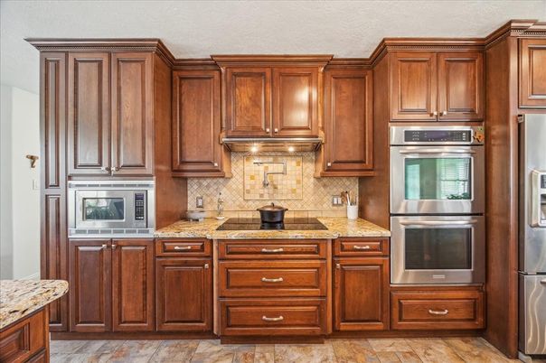 Interior, Kitchen, Stainless Steel Appliances