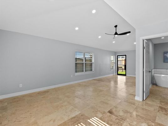 Bathroom, Empty room, Interior, Recessed Lighting